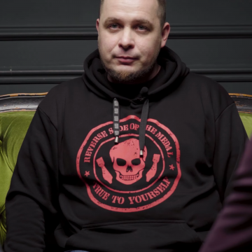 Russland beschuldigt Friedensaktivisten des Mordes an einem Kriegsblogger in St. Petersburg